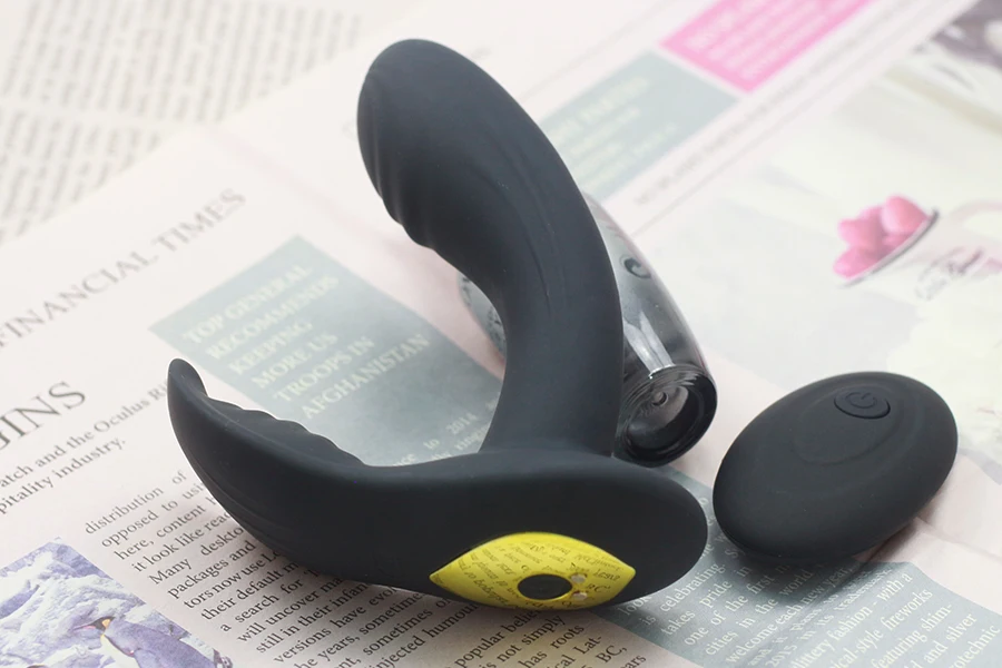 Remote Control Dildo Vibrator Insible Wearable Vagina Massage G Spot Clit Stimulate Female Masturbator Adult Sex Toys for Woman Remote Control Dildo Vibrator Insible Wearable Vagina Massage G Spot Clit Stimulate Female Masturbator Adult Sex Toys for Woman
