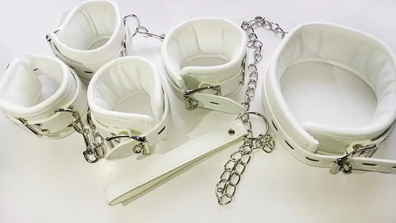 Luxury Soft white Bondage Restraints Handcuffs Collar Wrist Ankle Cuffs for Fetish Erotic Adult Games Couple Sex Product Luxury Soft white Bondage Restraints Handcuffs Collar Wrist Ankle Cuffs for Fetish Erotic Adult Games Couple Sex Product