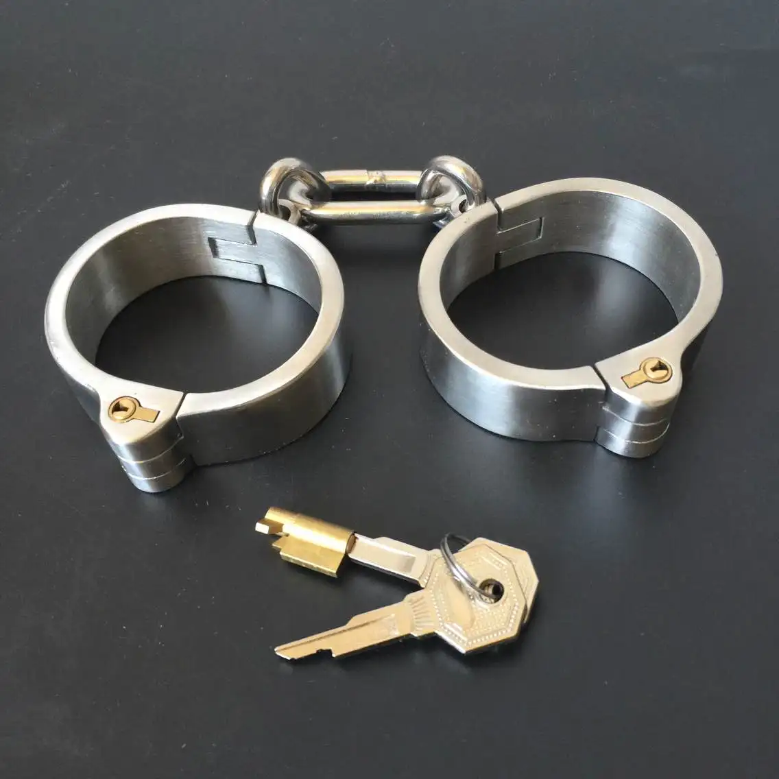 Heavy Stainles Steel Slave Wrist Handcuffs Ankle Cuffs Shackles /Detachable chain BDSM Bondage Lock  Adult Fetters Slave Sex Toy