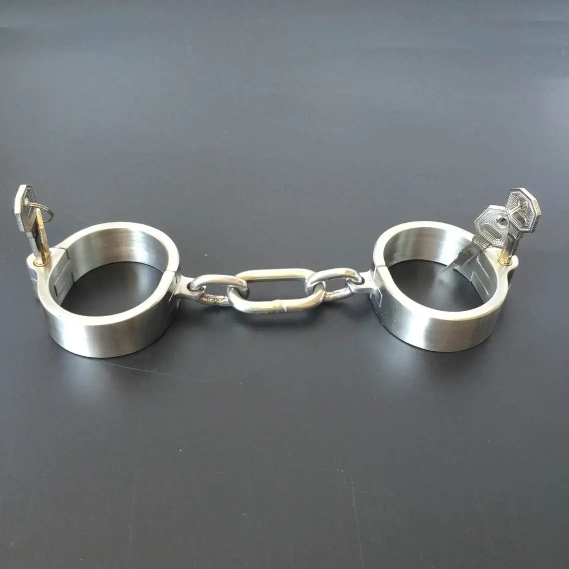 Heavy Stainles Steel Slave Wrist Handcuffs Ankle Cuffs Shackles /Detachable chain BDSM Bondage Lock  Adult Fetters Slave Sex Toy
