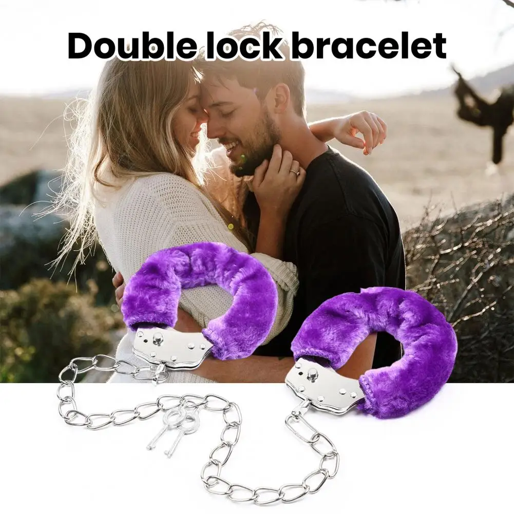1 Pair Double Lock Manacle Faux Fur Bracelet Stainless Wrist Ankle O Ring Hand Cuffs Adult Couple Sex Toy Cops Criminal Cosplay 1 Pair Double Lock Manacle Faux Fur Bracelet Stainless Wrist Ankle O Ring Hand Cuffs Adult Couple Sex Toy Cops Criminal Cosplay