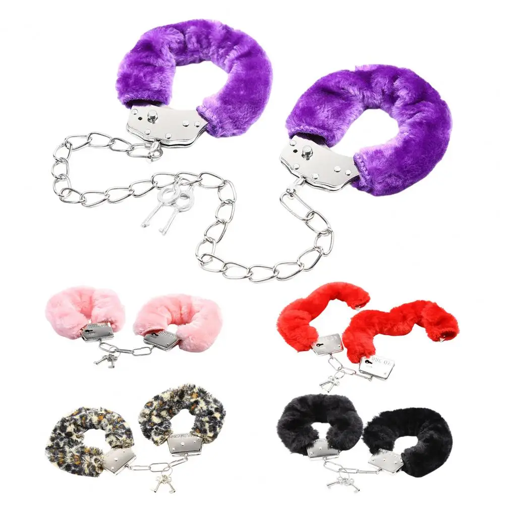 1 Pair Double Lock Manacle Faux Fur Bracelet Stainless Wrist Ankle O Ring Hand Cuffs Adult Couple Sex Toy Cops Criminal Cosplay 1 Pair Double Lock Manacle Faux Fur Bracelet Stainless Wrist Ankle O Ring Hand Cuffs Adult Couple Sex Toy Cops Criminal Cosplay
