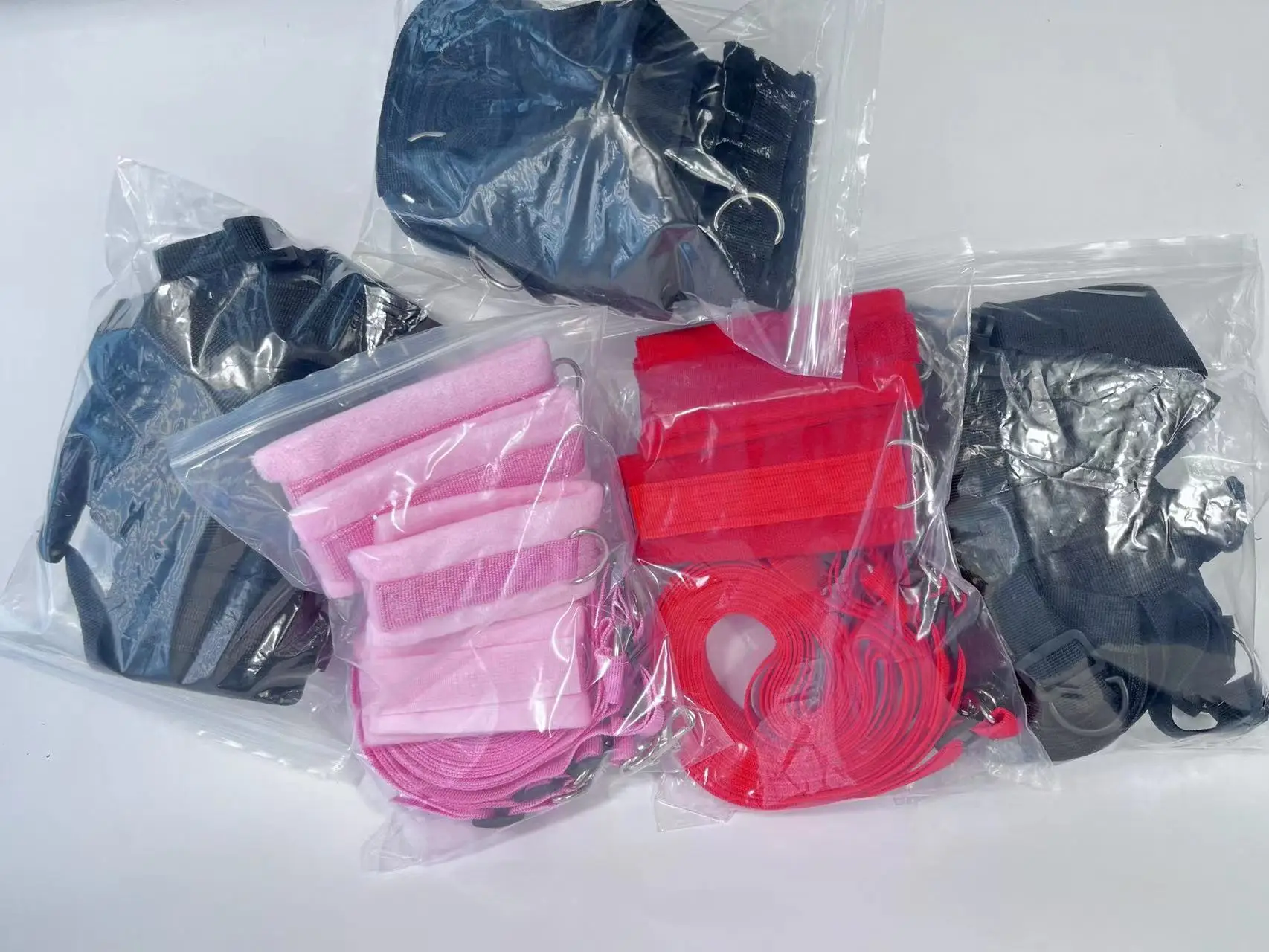 Sex Bandage Soft Nylon Bed Belt Set BDSM Adjustable Wrist Erotico Adult Bed Game Cuff Band Suitable for Wrists and Ankle Fetish