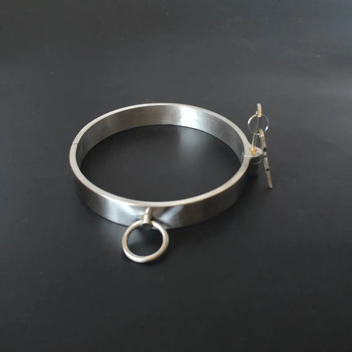 Stainless Steel Slave Flirt Wrist Handcuffs Ankle Cuffs Neck Collar Chain BDSM Shackle Bondage Invisiable Lock  Sex Toys