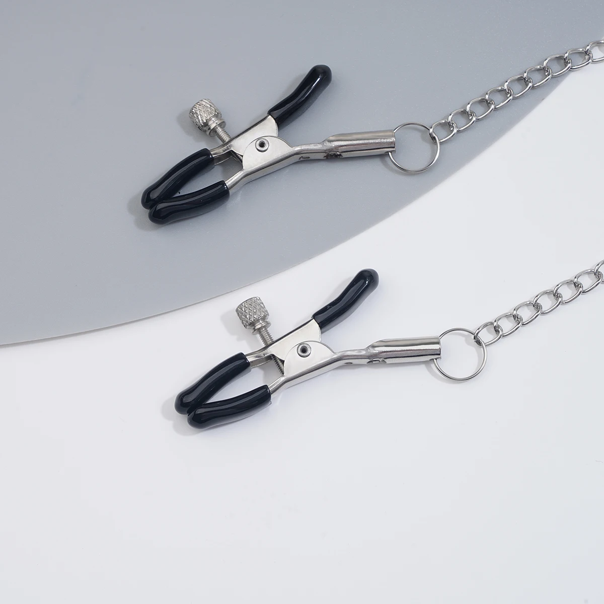 Metal Nipple Clamp With Metal Chain for Women Fetish To Breast Labia Clip Stimulation Massager Bdsm Bondage Sex Products Adult Metal Nipple Clamp With Metal Chain for Women Fetish To Breast Labia Clip Stimulation Massager Bdsm Bondage Sex Products Adult