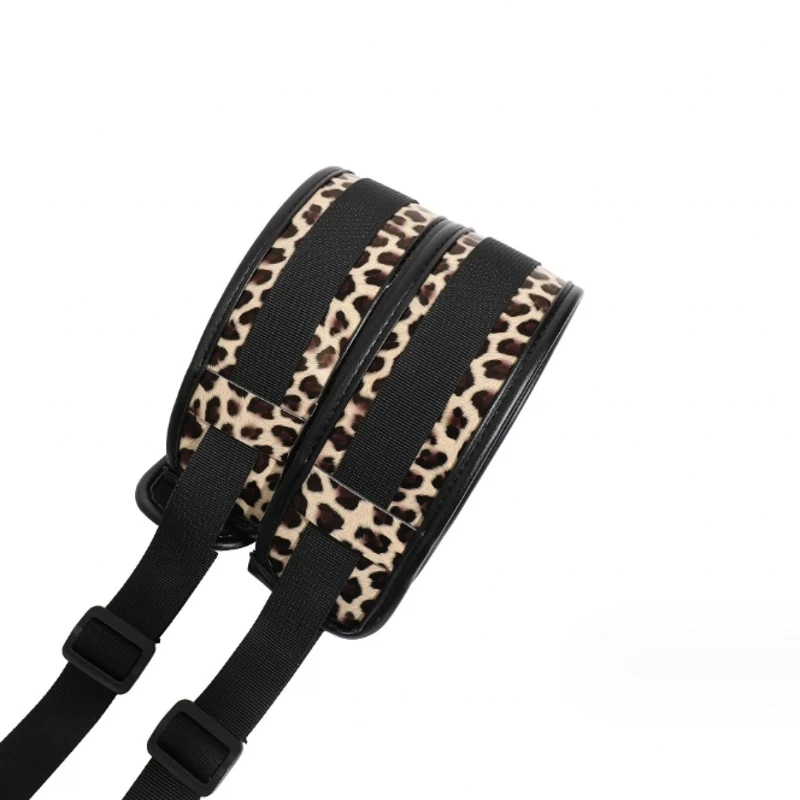 Sex SM Adult Products Diamond Pattern M Leg Strap Manufacturer Direct Sales Fun Split Strap Red and Black Binding