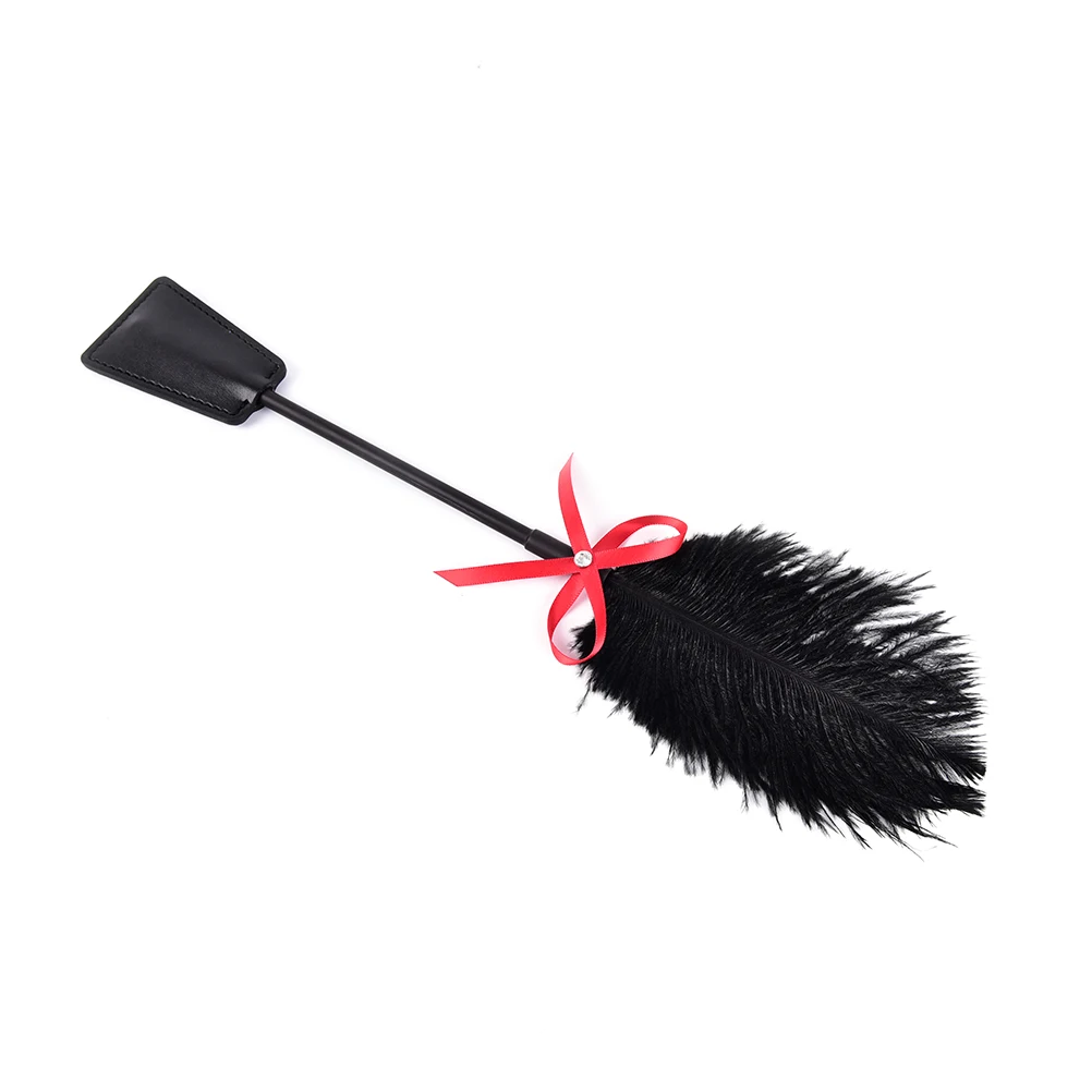 1PC PU Leather Sexy Whip For Lovers Couples Spanking Paddle Slap Clap Flap On Butt With Flirt Tickle Feather SM Sexy Game Toy