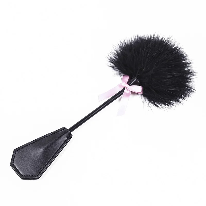 New Erotic Bdsm Feather Tickled Whip Punish Fetish Leather Spanking Paddle Play Flogger Lover Riding Crop Pony Sex Toy