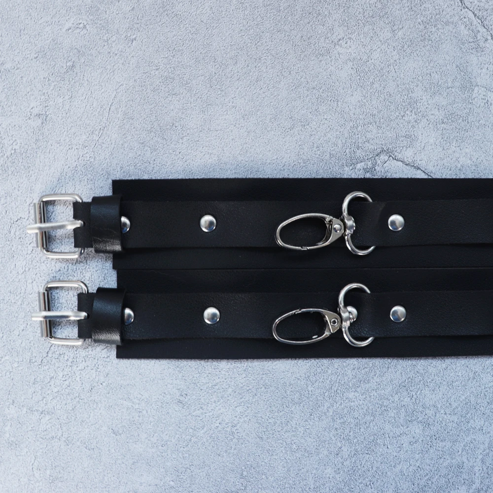 Sexy Adjustable Leather Handcuffs For Sex Toys For Woman Couples Hang Buckle Link Bdsm Bondage Restraints Exotic Accessories Sexy Adjustable Leather Handcuffs For Sex Toys For Woman Couples Hang Buckle Link Bdsm Bondage Restraints Exotic Accessories