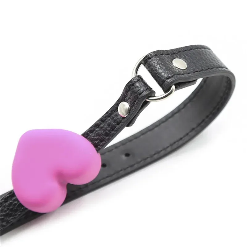 1pc Soft Silicone Heart Open Mouth Gag Ball BDSM Adjustable Bondage Ball Gag Erotic Sex Toys for Woman Couples Adult Sex Games 1pc Soft Silicone Heart Open Mouth Gag Ball BDSM Adjustable Bondage Ball Gag Erotic Sex Toys for Woman Couples Adult Sex Games