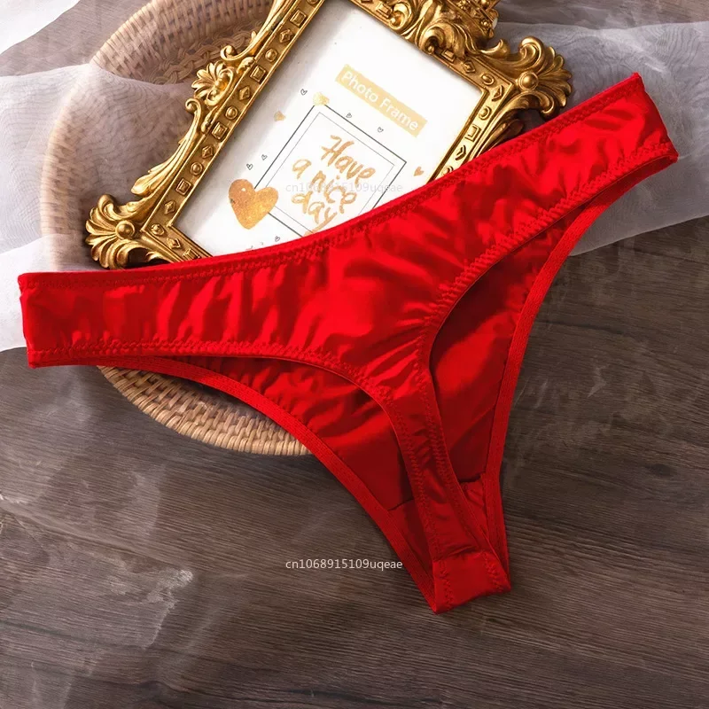 Ice Silk Panties Women Lingerie Underwear Low Waist Seamless Quick-drying Skin-friendly Breathable Briefs Women Intimates  Brief