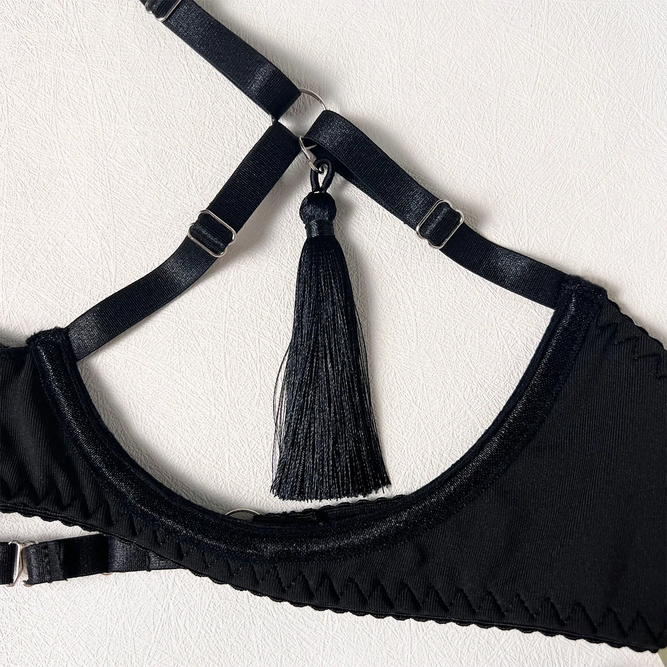Yimunancy Tassel Lingerie Set Women Halter Cut Out Sexy Erotic Set Red/Black Back Open Brief Kit Yimunancy Tassel Lingerie Set Women Halter Cut Out Sexy Erotic Set Red/Black Back Open Brief Kit