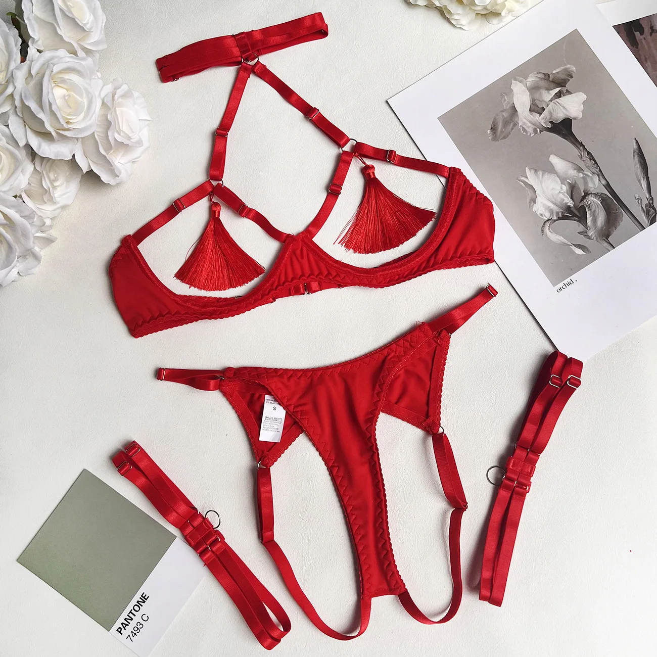 Yimunancy Tassel Lingerie Set Women Halter Cut Out Sexy Erotic Set Red/Black Back Open Brief Kit Yimunancy Tassel Lingerie Set Women Halter Cut Out Sexy Erotic Set Red/Black Back Open Brief Kit