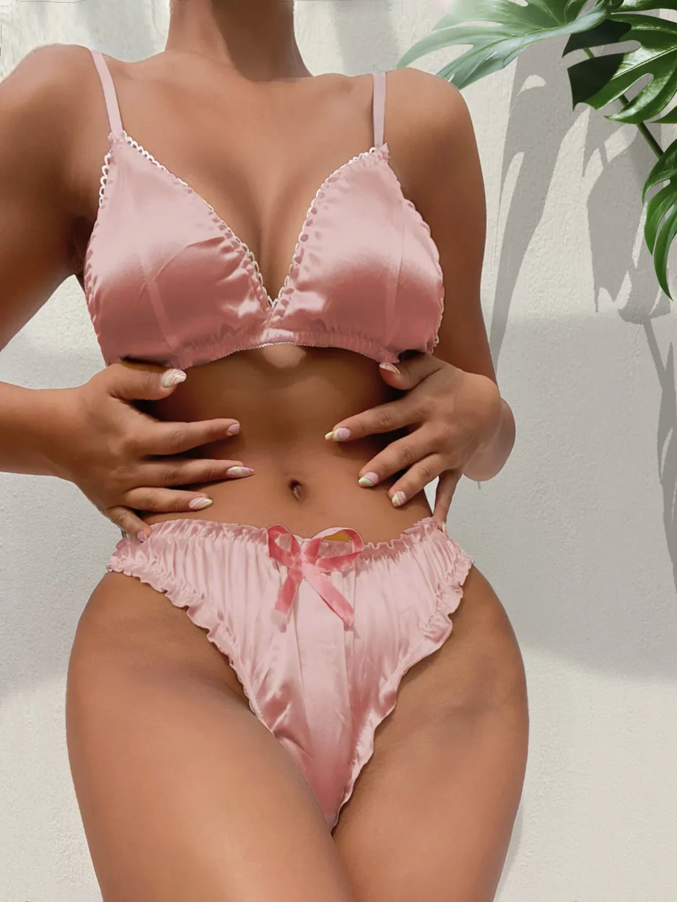 Women's Erotic Lingerie Suit Bowknot Sexy Wire Free Lingerie Underwear Two Piece Female White Set Set Sexy Lingerie Woman's Bra Women's Erotic Lingerie Suit Bowknot Sexy Wire Free Lingerie Underwear Two Piece Female White Set Set Sexy Lingerie Woman's Bra