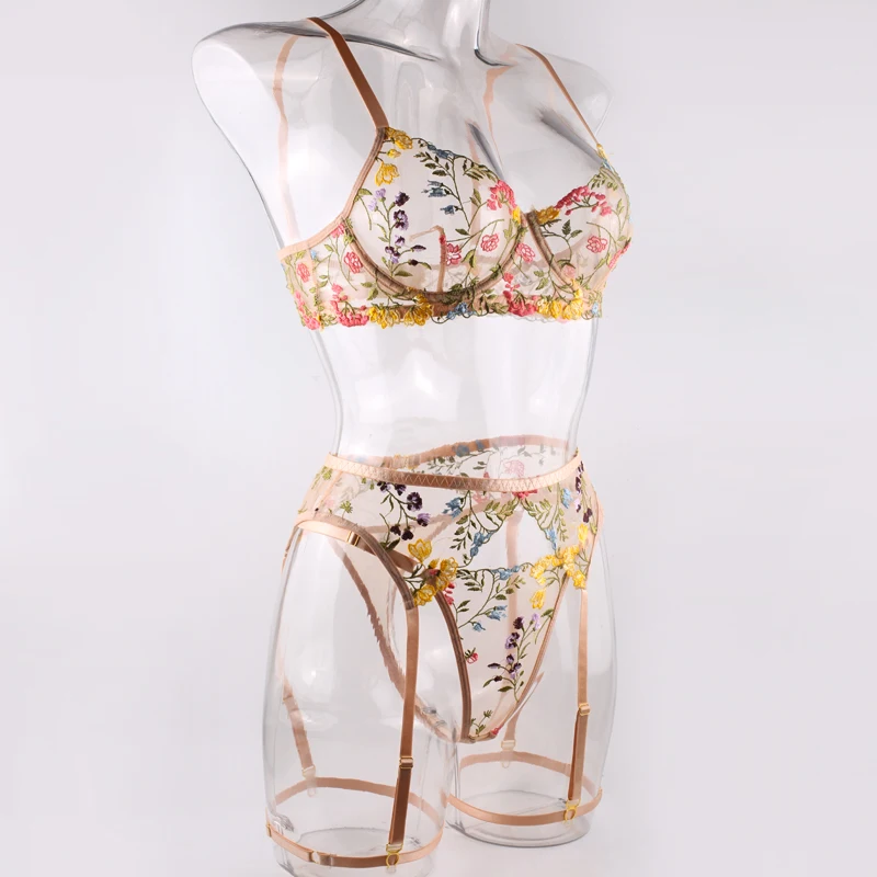 Ellolace Lingerie Sensual Lace Underwear Transparent Embroidery 3-Piece Garters Fancy Beautiful Short Skin Care Kits Intimate