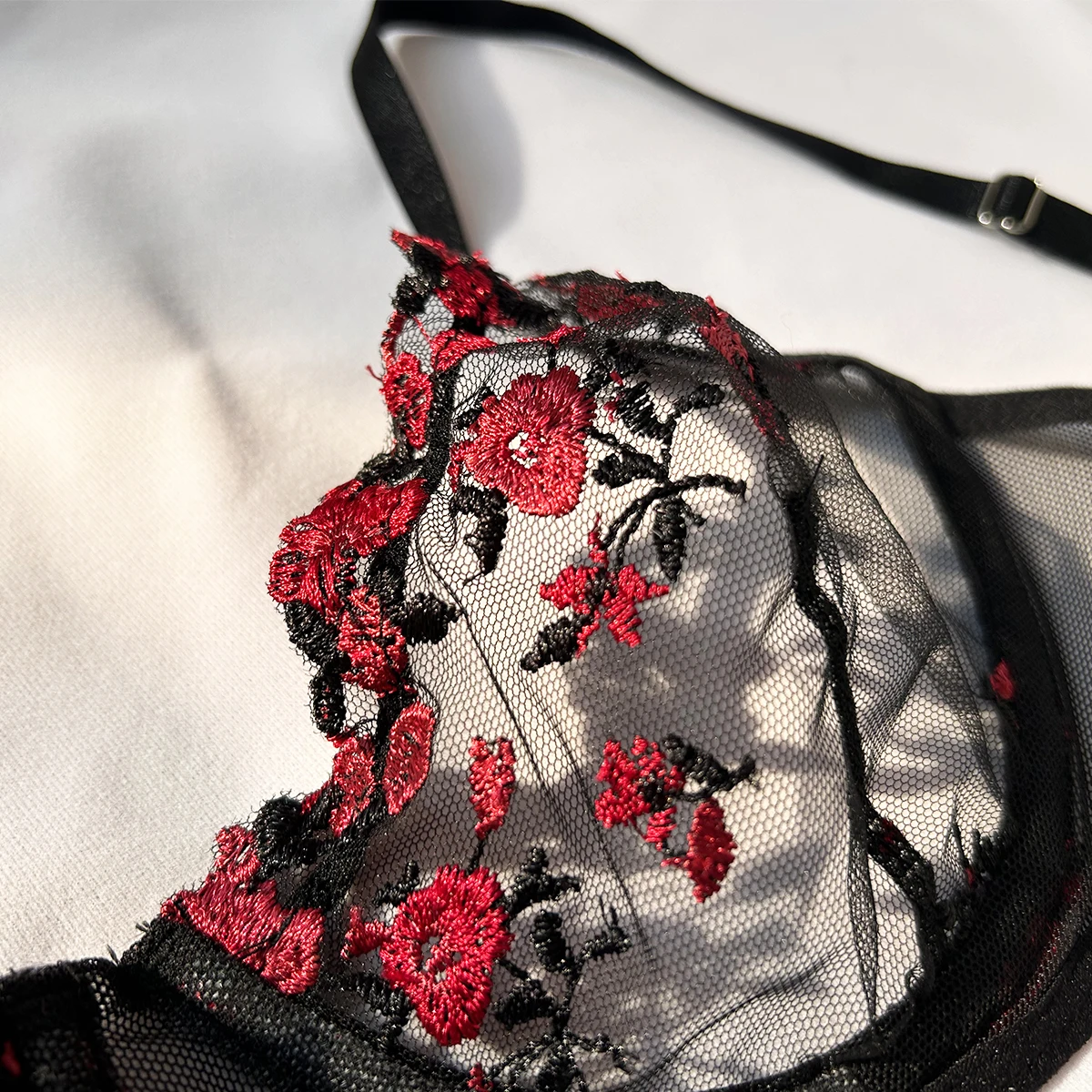 Sexy Lingerie Fancy Lace Eroticу Set Woman 2 Pieces Transparent Women's Underwear Embroidery Erotic Beautiful Bra And Panty Sets Sexy Lingerie Fancy Lace Eroticу Set Woman 2 Pieces Transparent Women's Underwear Embroidery Erotic Beautiful Bra And Panty Sets