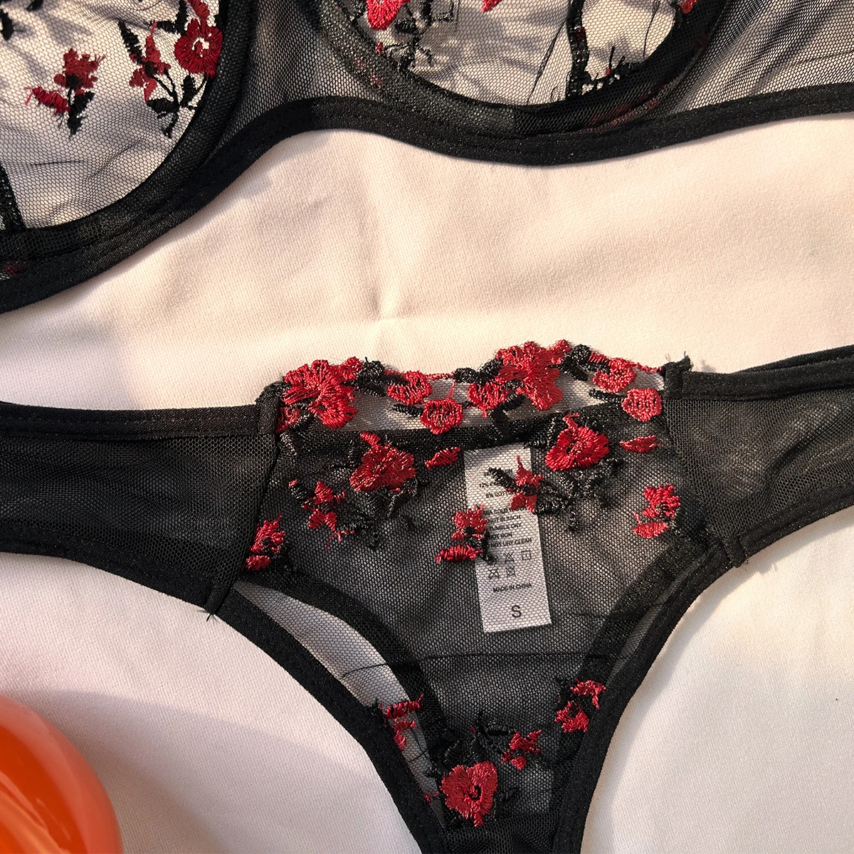 Sexy Lingerie Fancy Lace Eroticу Set Woman 2 Pieces Transparent Women's Underwear Embroidery Erotic Beautiful Bra And Panty Sets Sexy Lingerie Fancy Lace Eroticу Set Woman 2 Pieces Transparent Women's Underwear Embroidery Erotic Beautiful Bra And Panty Sets