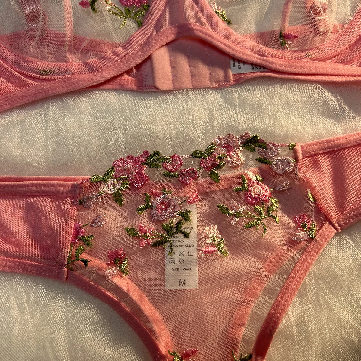 Sexy Lingerie Fancy Lace Eroticу Set Woman 2 Pieces Transparent Women's Underwear Embroidery Erotic Beautiful Bra And Panty Sets Sexy Lingerie Fancy Lace Eroticу Set Woman 2 Pieces Transparent Women's Underwear Embroidery Erotic Beautiful Bra And Panty Sets