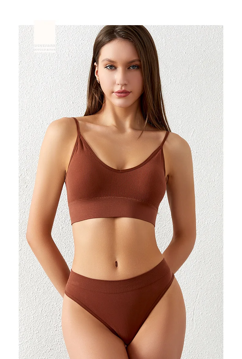 Women Seamless Bra Set Sexy Thong Low Waist Panties Sports Bralette Wire Free Lingerie Brassiere Cotton Female Underwear 2 Pcs