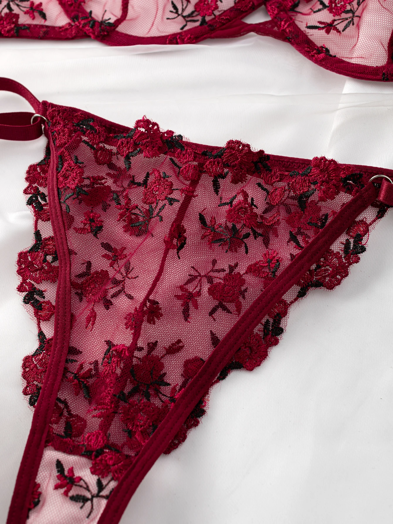 2-Piece Lace Bra Set Women Floral Embroidery Underwear Set Transparent Pink Panty Set 2023 Lingerie Set For Women