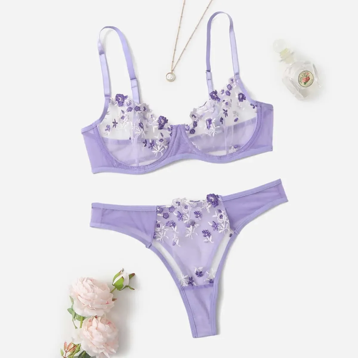 Sexy Lingerie Woman Lace Transparent Underwear Fairy Embroidery Brief Sets Delicate Bra Kit Push Up Breves Sets Sexy Lingerie Woman Lace Transparent Underwear Fairy Embroidery Brief Sets Delicate Bra Kit Push Up Breves Sets
