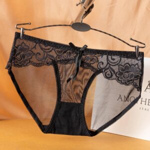 Women's Panties Underwear Temptation Transparent Lingerie Hollow Out Girl Briefs Net Yarn Lace Briefs Трусы Женские Thong Sexy