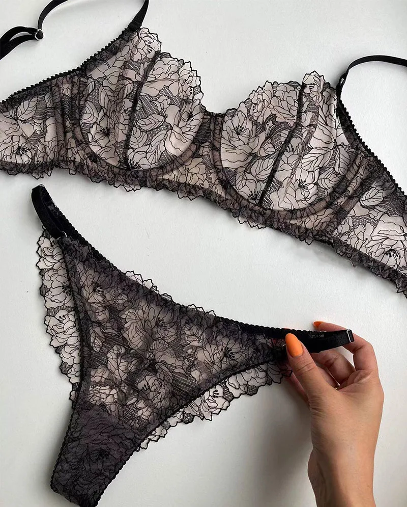 Women Bra and Briefs Sets Lace Flower Embroidery Sexy Perspective Underwire Erotic Lingerie Panty Two-Piece Underwear Set 2023 Women Bra and Briefs Sets Lace Flower Embroidery Sexy Perspective Underwire Erotic Lingerie Panty Two-Piece Underwear Set 2023