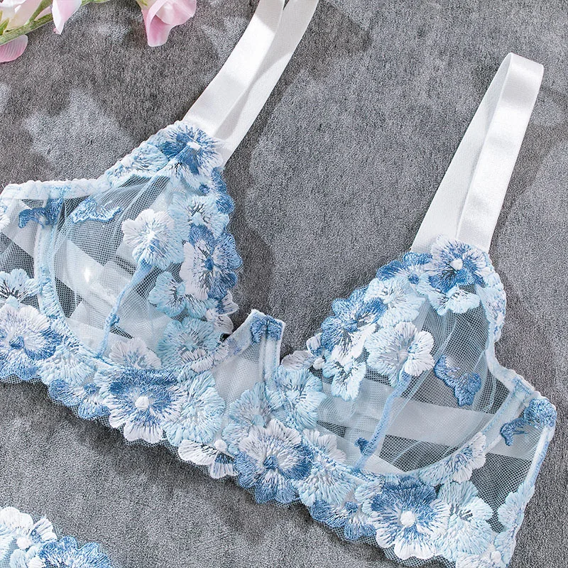 Women Bra and Briefs Sets Lace Flower Embroidery Sexy Perspective Underwire Erotic Lingerie Panty Two-Piece Underwear Set 2023 Women Bra and Briefs Sets Lace Flower Embroidery Sexy Perspective Underwire Erotic Lingerie Panty Two-Piece Underwear Set 2023
