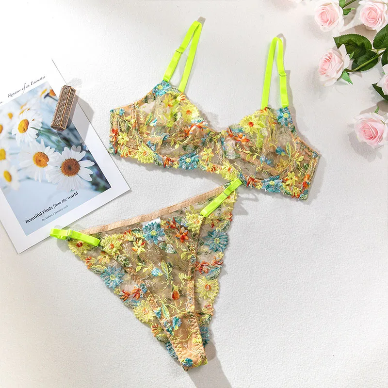 Women Bra and Briefs Sets Lace Flower Embroidery Sexy Perspective Underwire Erotic Lingerie Panty Two-Piece Underwear Set 2023 Women Bra and Briefs Sets Lace Flower Embroidery Sexy Perspective Underwire Erotic Lingerie Panty Two-Piece Underwear Set 2023