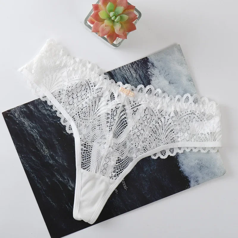 Women's Lace Thongs Lingerie Intimates Woman T-back Soft T-panties Designed Tangas Mujer Sexy String Panties Thongs Women Sexy