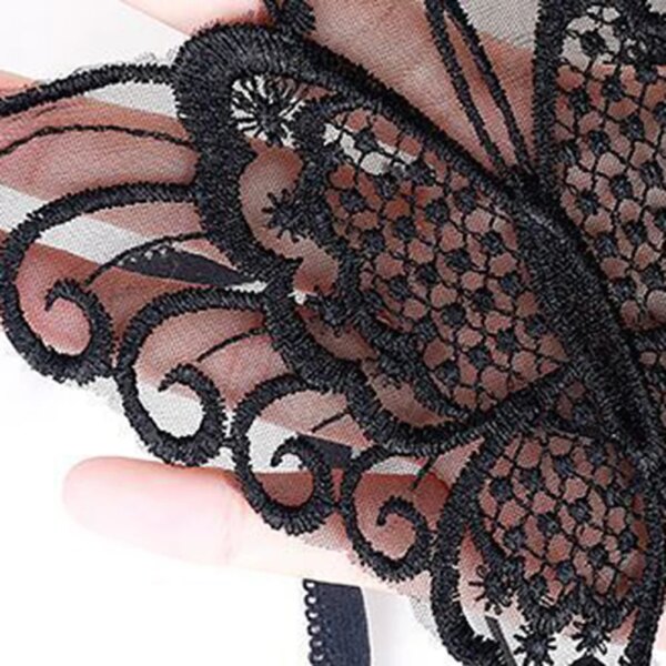G-String Women Butterfly Lace Hollow Open Crotch Panties For Sex Exciting Underwear Low Waist Embroidered Thong