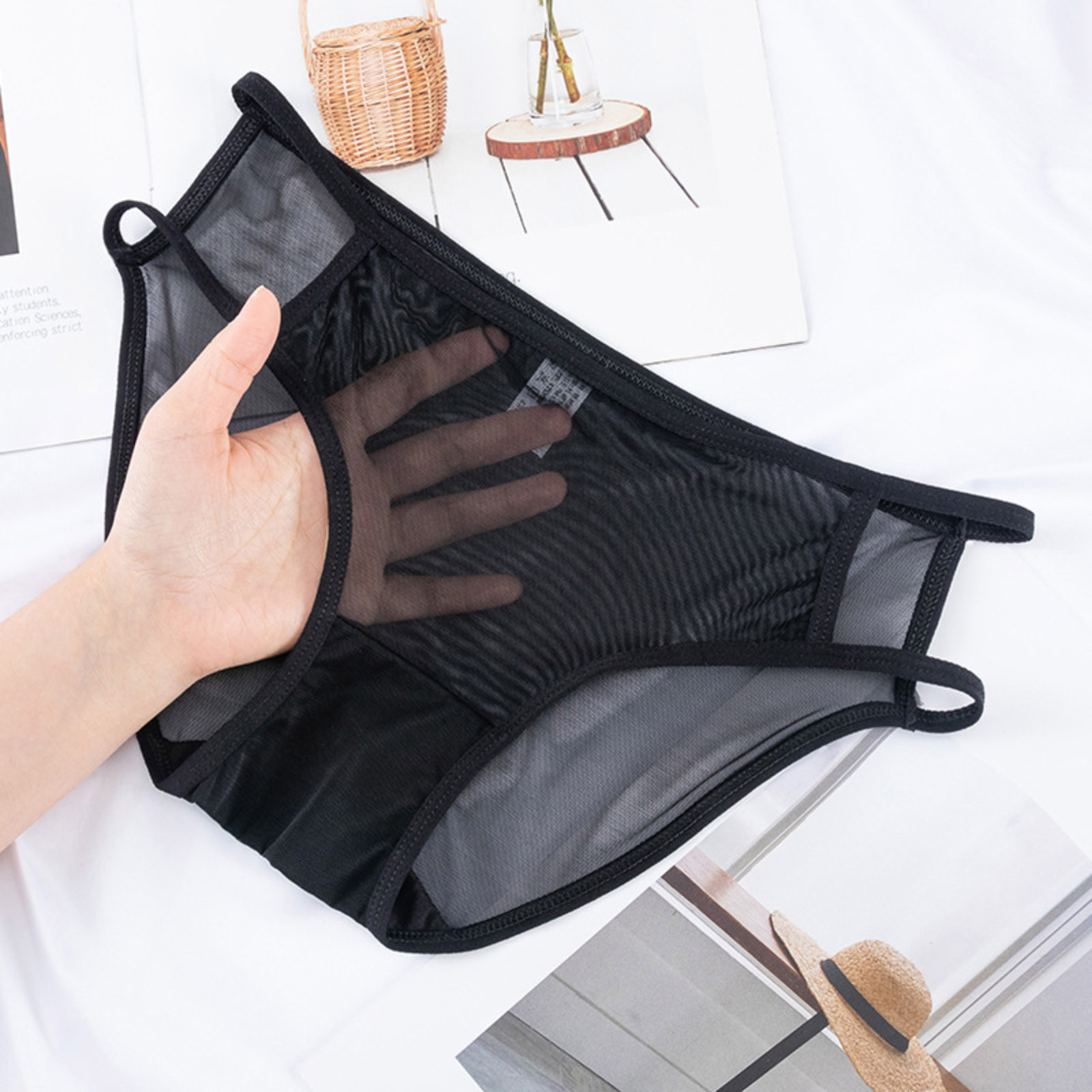 Women's Sexy Black Lace Panties High Waist Plus Size Briefs For Women Traceless Temptation Embroidery Lingerie For Ladies