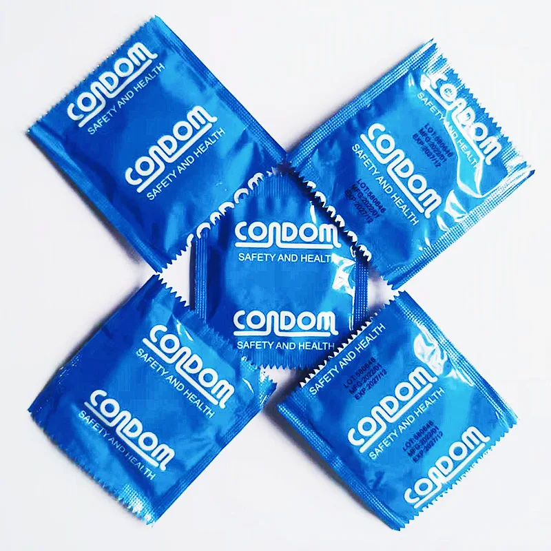 50/100pcs Ultra Thin Condom 52mm Width Hyaluronic Acid Lubrication Penis Sleeves Contraception Supplies Adults Safer Sex Toy