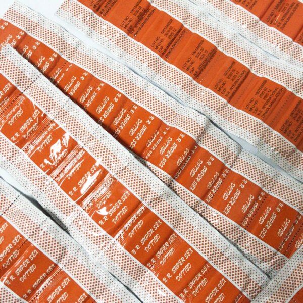 100 pcs/lot 80 pcs/lot Condoms Flavor Extra Safer Super-lubrication Big Dotted with Spike Latex Condom for Men Sex Toy Products