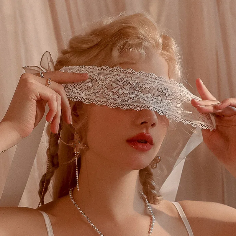 Ladies Sexy Lace Eye Mask Black White Hollow Out Adjustable See-Through Blindfolds Party Club Masquerade Masks Accessories Ladies Sexy Lace Eye Mask Black White Hollow Out Adjustable See-Through Blindfolds Party Club Masquerade Masks Accessories