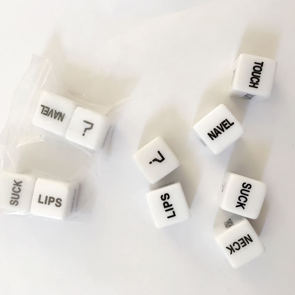 2Pcs Sex Dice Toys Exotic Love Sexy Posture Couple Lovers Humour Sex Toys For Women Men Sensitive parts Game Party Gift Adult