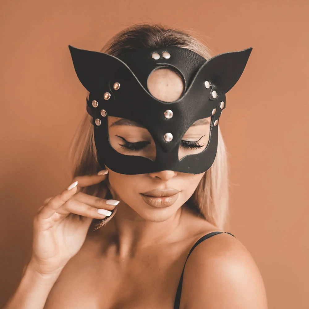 Women Sexy Mask Half Face Cosplay Leather Mask Party Mask Chain Harness Necklace Masquerade Ball Fancy Masks Punk Collar BDSM Women Sexy Mask Half Face Cosplay Leather Mask Party Mask Chain Harness Necklace Masquerade Ball Fancy Masks Punk Collar BDSM