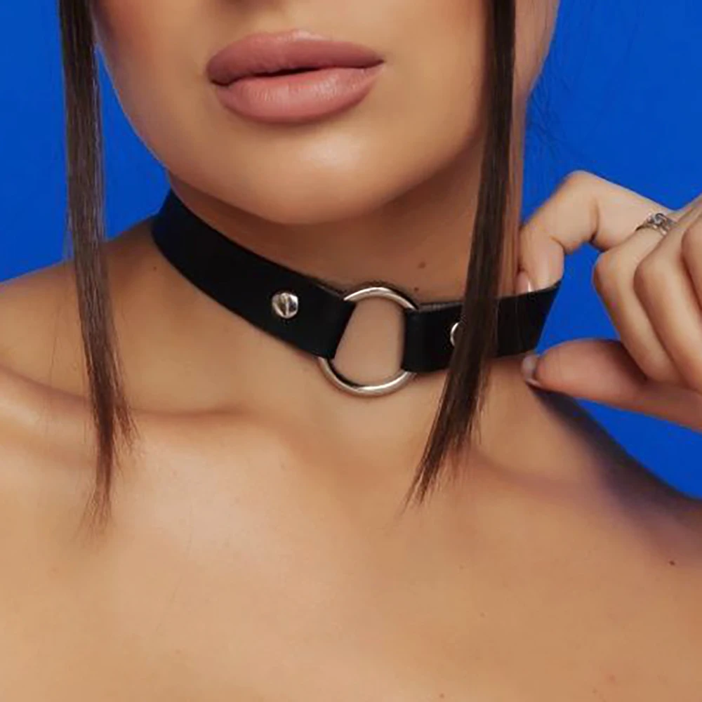 Women Sexy Punk Leather Collar Necklaces Round Trendy Neck Heart Harajuku Choker Gothic Bondage Women Neck Accessories Women Sexy Punk Leather Collar Necklaces Round Trendy Neck Heart Harajuku Choker Gothic Bondage Women Neck Accessories